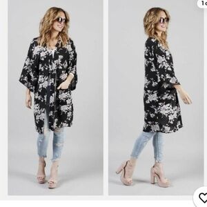 Spiritual Gangster Black Floral Maya Kimono Robe one size 👠508